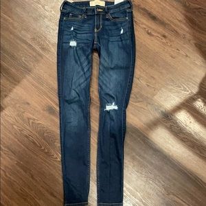 Hollister skinny jeans